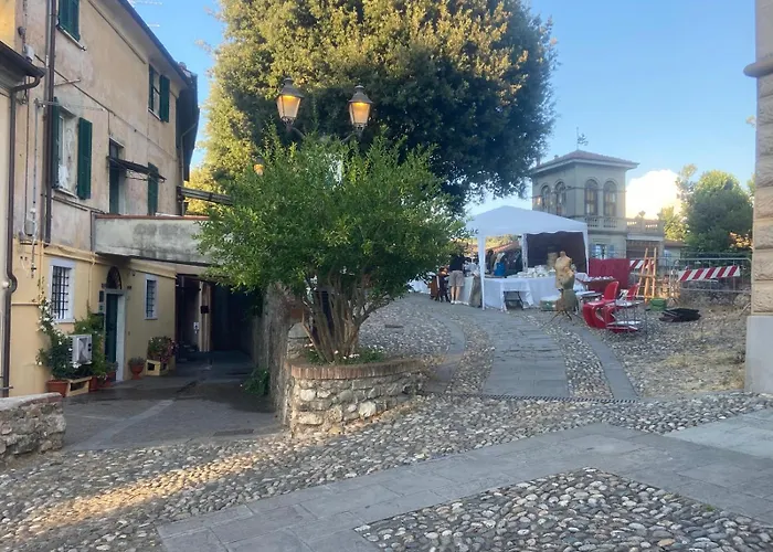 Torrione Stella Vendégház Sarzana